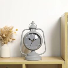 Scizor Metal Silent Table Clock