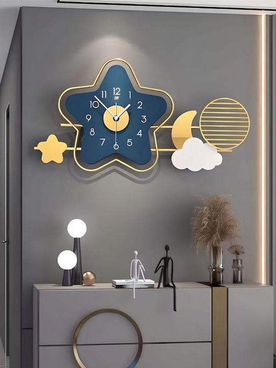 Toned Star Shaped Wall Clock