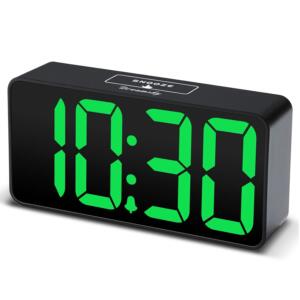 Digital Alarm Clock with USB Port